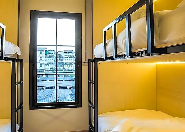 Bed To *