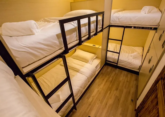 Bed To Hostel *