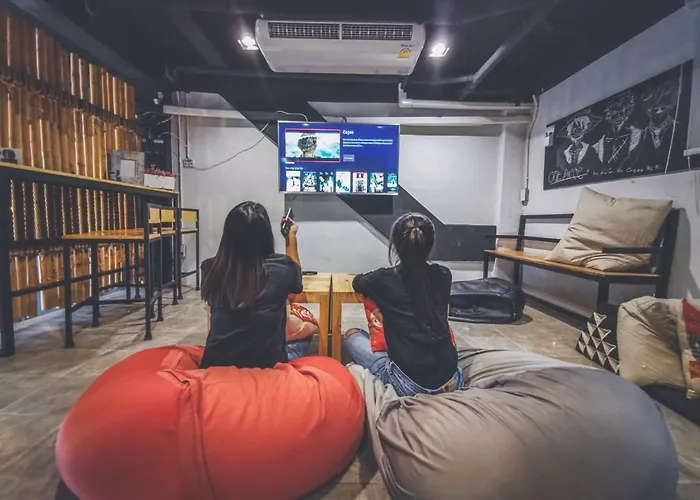 Hostel Bed To *